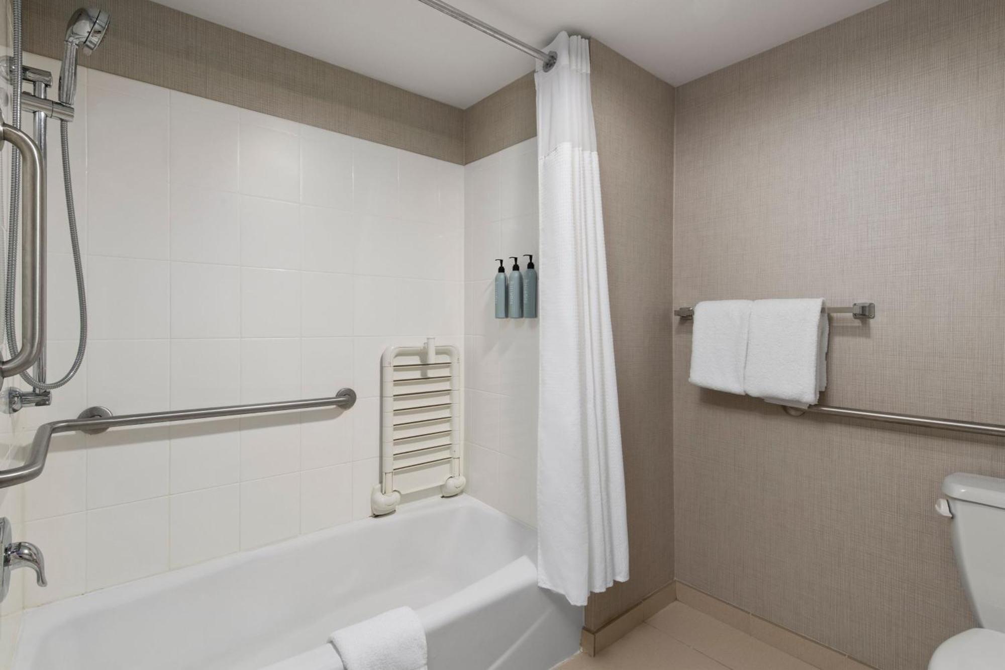 Residence Inn Mt. Laurel At Bishop'S Gate Mount Laurel Ngoại thất bức ảnh